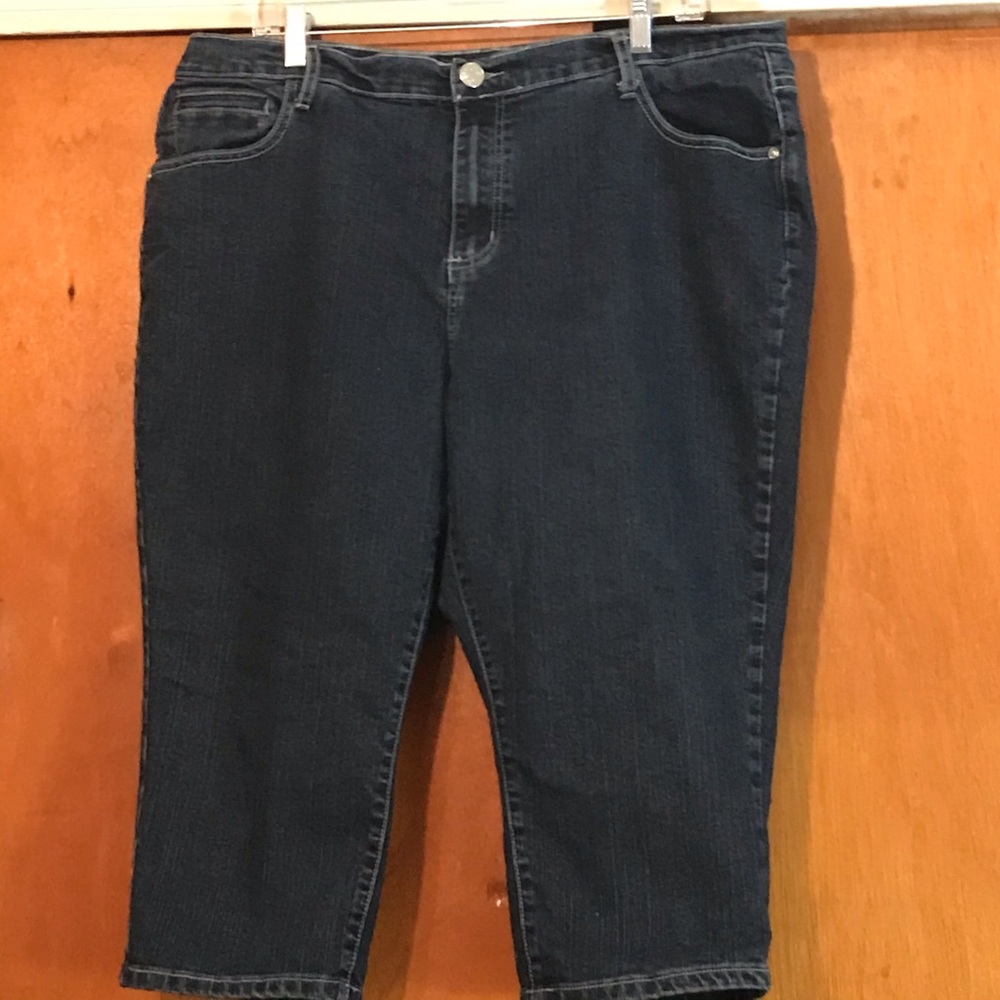 Caren Sport Denim Capris